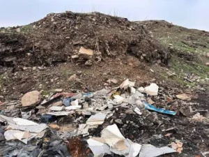 سلطة جودة البيئة تتحقق من مكب نفايات مهجور في بلدة جيوس – قلقيلية